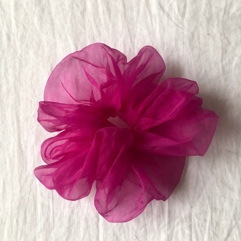 Noemiah 100% silk giant hair scrunchie